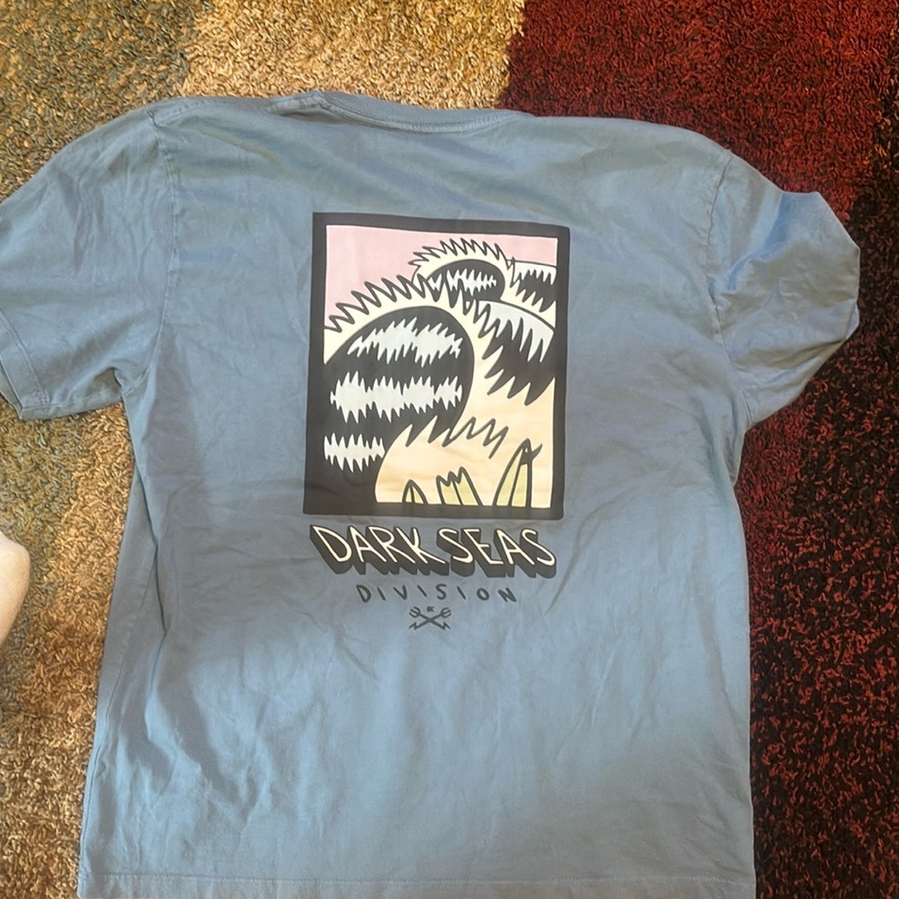 T shirt SIZE LARGE